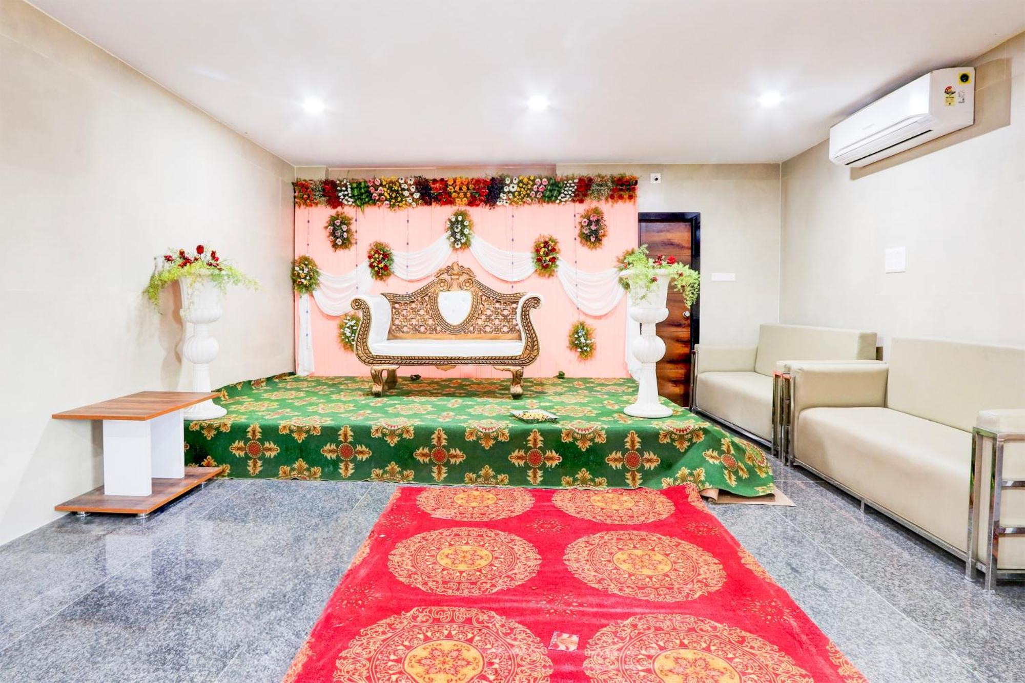 Hotel O Pr Grand Khammam Luaran gambar