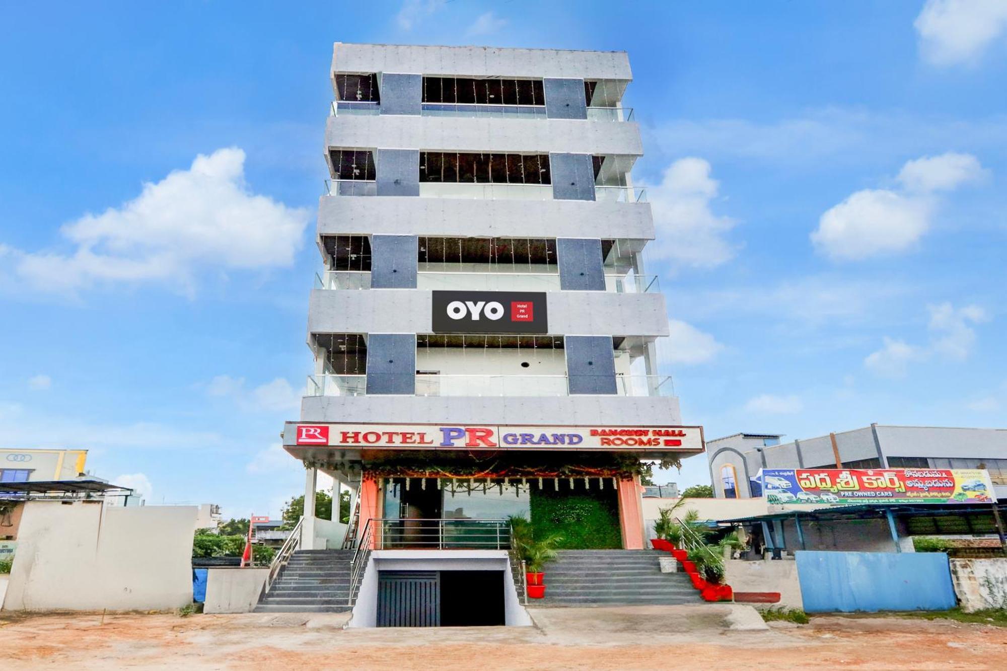 Hotel O Pr Grand Khammam Luaran gambar